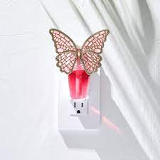 Pin By Bath Body Works On Welcome Home Bath And Body Works Bath And Body Work Aromatherapy Candles