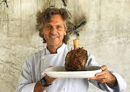 En un video publicado en su cuenta de instagram, trinidad benedetti narró que massey la manoseó. Contratar Pablo Massey 011 4740 4843 O Al 011 2055 4218 Contrataciones Christian Manzanelli Representante Artistico Contratar Artistas
