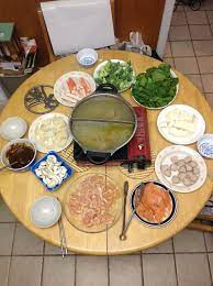 Chinese Hot Pot With Family Aziatische Recepten Eten Fondue