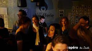 Je vais t'accompagner jusqu'à la gare. Top Des Bars Ou Danser A Paris L Apero Du Jeudi
