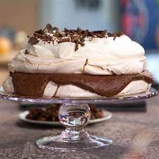 Impress Your Guests With Ina Garten S Chocolate Pecan Meringue Torte Recipe Chocolate Pecan Baking Desserts