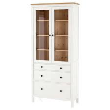 Hemnes Vitrine Mit 3 Schubladen Weiss Gebeizt Hellbraun Ikea Deutschland Glass Cabinet Doors Bookcase With Glass Doors Hemnes