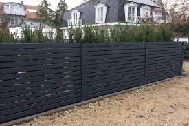 Fertige Projekte Zaune Aus Metall Mit Lamellen Und Gabionen Zaun Garten Zaune Metall Gabionen