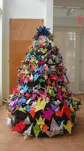 Christmas Tree Recycled Tyre Paper Crane Kindergarden Boulogne San Isidro Unusual Christmas Trees Creative Christmas Trees Alternative Christmas Tree