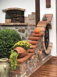 Diy Dekorationen Aus Rotem Backstein Ideen Fur Einen Traumgarten Steinmauer Garten Vorgarten Gartenmauern