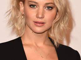 We also understand that short hair for women over 50 or older have to respect their changing strand texture and density, as well as be at a practical length that's easy to manage for every day. 25 Flattering Short Hairstyles For Round Face Shapes