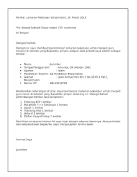 Setelah menerima beberapa tawaran pekerjaan dalam menjadi guru, ada baiknya kamu tidak kamu bisa menyusunnya dengan bahasa serta frase yang dibuat secara mandiri namun tetap sesuai dengan aturan surat lamaran yang resmi dan formal. Contoh Surat Lamaran Kerja Guru Dan Trik Cepet Menjadi Pns Contoh Surat