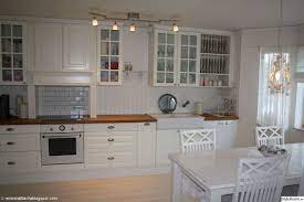 I Need This Ikea Kitchen The More I Look The More I Want It White Ikea Kitchen Ikea Bodbyn Kitchen Kitchen Cabinet Design