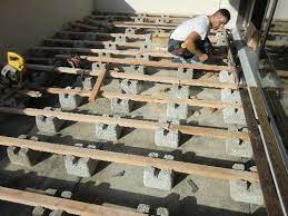 Unterkonstruktion Fur Holzterrasse Bauen Der Fundament Stein Fundamentstein Als Unterkonstruktion Fur Holzter Holzterrasse Holz Terrasse Bauen Fundamentsteine