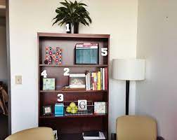 7 Tips On How To Decorate A Corporate Office Work Office Decor Business Office Decor Office Decor Professional