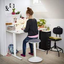 Kinderschreibtisch Finden Tipps Fur Den Kauf Das Haus Kinderschreibtisch Ikea Kinderschreibtisch Kinder Schreibtisch