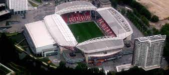 Galgenwaard at night matchday.jpg 5,616 × 3,744; Stadion Galgenwaard Fc Utrecht Football Tripper