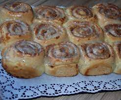 Zimtschnecken Rezept Backrezepte Kuchen Und Torten Rezepte Einfacher Nachtisch