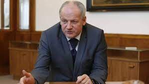 Bývalý ministr zdravotnictví roman prymula, který v současnosti radí premiérovi, tvrdí, že se epidemiolog roman prymula uvedl, že to znamená poměrně velkou komplikaci, protože urychluje. Czech Health Minister Set To Resign After Violating His Own Covid Guidelines World News The Indian Express