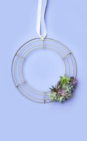 3 Diy Wreaths For Spring Diy Wreath Succulent Wreath Diy Spring Wreath