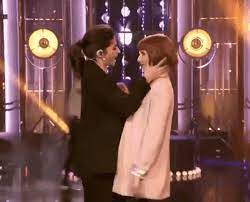 Najwa Nimri Kiss Gif Najwanimri Kiss Laugh Discover Share Gifs Film Aesthetic About Time Movie Tv Series