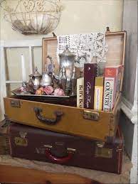 20 Diy Vintage Suitcase Decorating Ideas Oh My Creative Suitcase Decor Bedroom Vintage Vintage Room