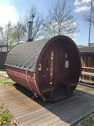 Wellness Im Garten Warum Nicht Entspannen Sie Wann Immer Sie Wollen Mit Unseren Saunafassern Ist Dies Kein Pr Gartenhaus Kaufen Gartenhaus Gartenhaus Holz