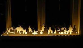 Christmas Window Decoration Diy Paper Light Silhouettes Jpg 500 291 Pixels Christmas Window Decorations Diy Christmas Window Christmas Window