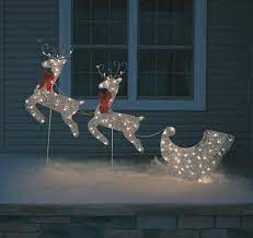 Amazon Com Lighted Flying Reindeer And Sleigh Christmas Outdoor Decoration Ya Christmas Reindeer Decorations Christmas Decorations Uk Winter Door Decorations