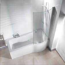 Badewanne Mit Glaswand Moderne Mobel Fur Kleine Badezimmer Planen Mit Rechteck Form Eck Badewanne Mit Einstiegstu Badezimmer Planen Kleine Badezimmer Badewanne