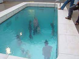 Amazing Idea As Long As 1 No One Dives In And 2 No One Looks While You Are Hidden There Secret Passage Un Secret Passageways Secret Rooms Hidden Rooms
