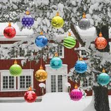 Amazon Com Christmas Yard Decorations Traditional Hanging Christmas O Giant Christmas Ornaments Christmas Decorations Diy Outdoor Christmas Yard Decorations