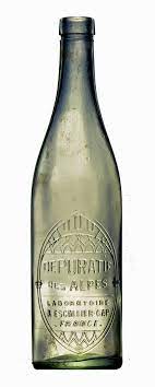 Compagnie des alpes à paris 9 (75009) rcs, siren, siret, bilans, statuts, chiffre d'affaires, dirigeants, cartographie, alertes, annonces légales, enquêtes, ape, naf, tva intracommunautaire. French Medecine Bottle Circa 1920 1930 Depuratif Des Alpes Laboratoire A Escallier Gap France Size 26cm Foun Old Glass Bottles Gap France Antique Bottles