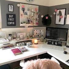 Pinterest Claudiagabg Cubicle Decor Office Work Cubicle Decor Office Space Decor