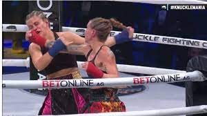 Paige ha firmado con bare knuckle fc, la promotora que organiza combates. Hoh Lq3wvdeb0m