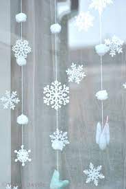 14 Amazing Christmas Snowflake Decorating Ideas Page 11 Of 14 Creative Vision Design Diy Christmas Fireplace Office Christmas Decorations Christmas Decor Diy