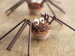 Spinnen Muffins Fur Halloween Rezept Lebensmittel Essen Halloween Essen Rezepte Halloween