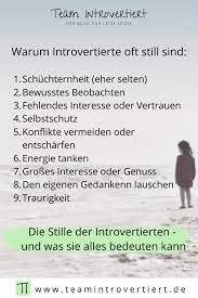 Die Stille Der Introvertierten Und Was Sie Alles Bedeuten Kann Introvertiert Psychologie Lernen Psychologie Fakten