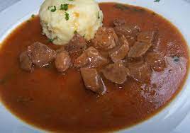 Wiener Kalbsgulasch Chefkoch Rezept Kalbsgulasch Kalbsgulasch Rezept Gulasch