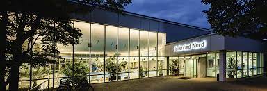Hallenbad Nord Stadtwerke Tubingen Hallenbad Schwimmbader Ausflug