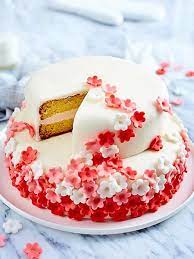 Torte Fondant Geburtstagskuchen Hochzeitstorte Rezept Hochzeitstorte Rezept Festtagstorten Hochzeitstorte Backen