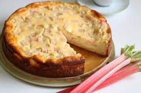 Rhabarberkuchen Mit Rahm Guss Rezept Rhabarberkuchen Kuchen Kuchen Rezepte