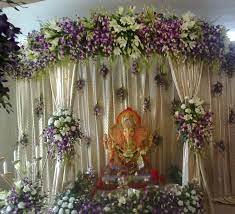 I Like The Flowers Decoration For Ganpati Ganapati Decoration Flower Decorations