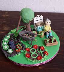 Motivtorte Oma Im Garten Garden Cake Torte Oma Motivtorte Tortendeko