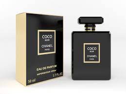 شیشه این عطر مشکی با درپوش مشکی می باشد که تنها رنگ موجود در آن، نوار طلایی رنگ دور درپوش می باشد که برند شانل در آن حک شده و باعث شده تا این عطر هر چه زیباتر و با شکوه تر دیده شود. Ø§Ù„Ø£Ø³ÙˆØ¯ ÙŠÙ„ÙŠÙ‚ Ø¨Ùƒ Ù…Ø¹ Ø¹Ø·Ø± ÙƒÙˆÙƒÙˆ Ø´Ø§Ù†ÙŠÙ„ Ø§Ù„Ø§Ø³ÙˆØ¯ ÙƒÙˆÙƒÙˆ Ù†ÙˆØ§Ø± Ø´Ø§Ù†ÙŠÙ„ Coco Noir Chanel Ù…Ø¯ÙˆÙ†Ø© Ù†ÙŠØ´Ø§Ù†