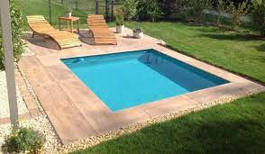 Galerie Der Moglichkeiten Individuelle Wasserbecken Aus Gfk Kleiner Pool Design Wasserbecken Unterwasserbeleuchtung