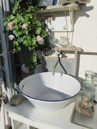 Waldstrumpf Waschbecken Garten Waldstrumpf Wasser Im Garten