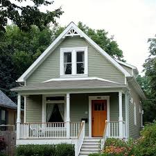 1 1 2 Story Front Gable House Design Ideas Pictures Remodel And Decor Cottage House Exterior House Paint Exterior Cute Small Houses