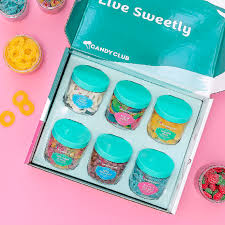 The 40 Best Subscription Boxes To Gift Candy Club Subscription Gifts Candy Gift Box