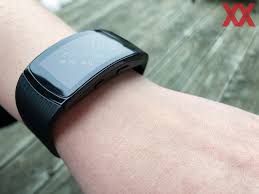 Test I Obzor Samsung Gear Fit2 Pro Fitnes Braslet Dlya Plavaniya Hardwareluxx Russia