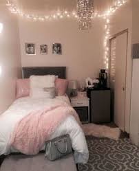 10 Beautiful Teenage Girl Bedroom Ideas Teenagegirlbedroomideas Girl Bedroom Ideas Teenage Teenage Girl Small Room Bedroom Simple Bedroom Small Bedroom Decor