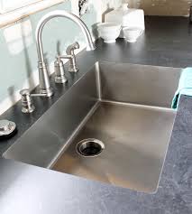 an undermount sink in laminate