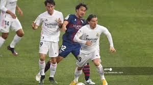 As part of the tournament laliga 14 february at 18:15 the team real madrid will play against the team valencia. Owlnu Wtq3jtbm