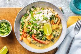 Scharfes Thai Curry Mit Baby Pak Choi Rezept Hellofresh Rezept Pak Choi Rezept Rezepte Thai Curry