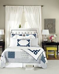 10 Ways To Place Your Bed In Front Of A Window How To Decorate Bedroom Wall Decor Above Bed Master Bedroom Window Treatments Master Bedroom Wall Decor